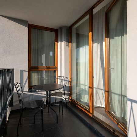 Nexthome Boutique Apartments - Klimatyzacja - Air Conditioning - New Warszawa Eksteriør bilde